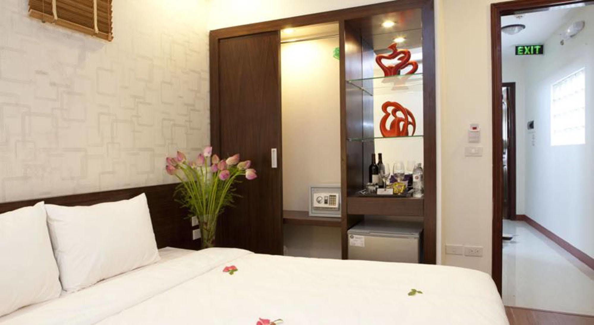 Rising Dragon Legend Hotel Hanoj Exteriér fotografie